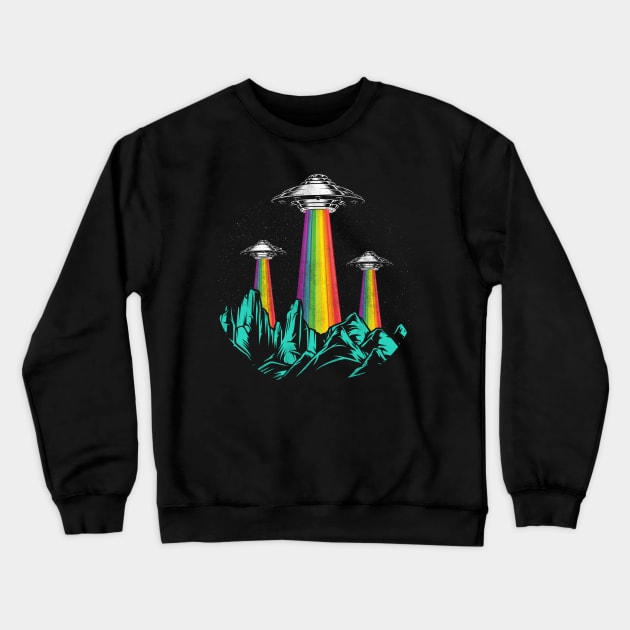 UFO Vintage rainbow tee Crewneck Sweatshirt by Aldebaran